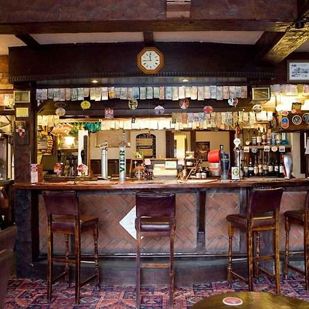 The Kings Arms Bed & Breakfast Wilmslow Ngoại thất bức ảnh